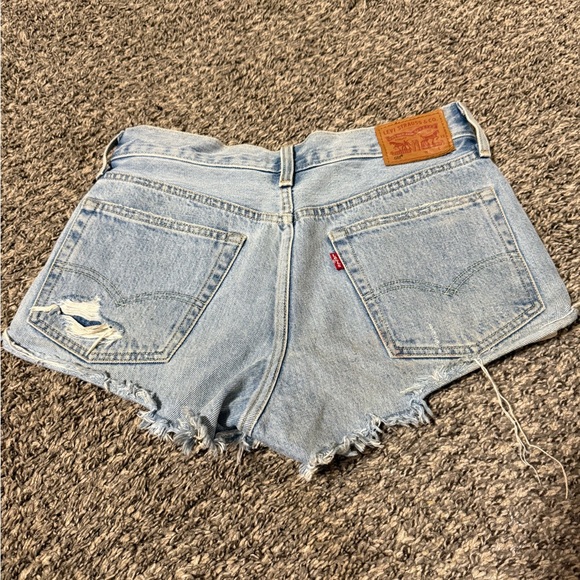 Vintage Levi’s 501 Cutoff shorts - Picture 9 of 13